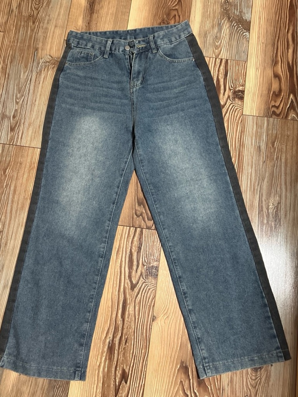 Women's Two-Tone Blue Straight-wide Leg Jeans